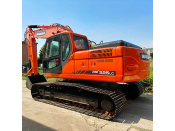 Гусеничный экскаватор DOOSAN
