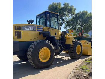 Колёсный погрузчик KOMATSU WA320-5