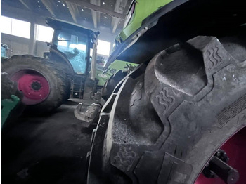 Трактор Claas Axion 950 Cmatic: фото 3
