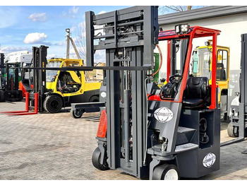 Четырехсторонний погрузчик Combilift C3000CB / LPG / TRIPLEX / 5500MM / FREE LIFT / SIDE SHIFT + FORK POSITIONER / LIKE NEW: фото 2