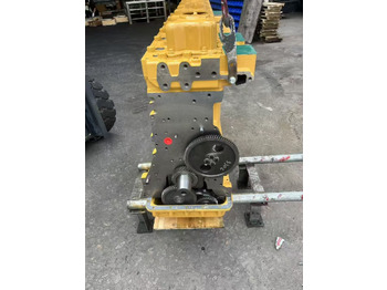 Двигатель CATERPILLAR