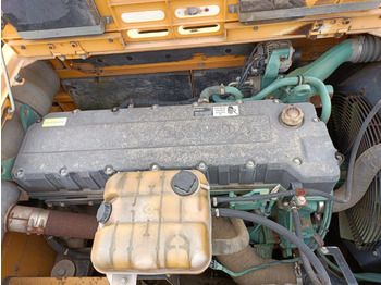 Двигатель для Экскаваторов VOLVO D12D: фото 3 Двигатель для Экскаваторов VOLVO D12D: фото 3