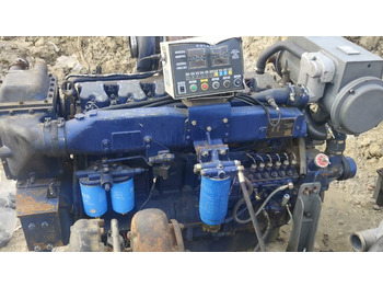 : фото в шапке страницы