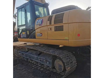 Гусеничный экскаватор CATERPILLAR 323