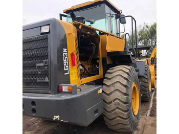 Колёсный погрузчик