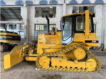 Бульдозер CATERPILLAR D4H