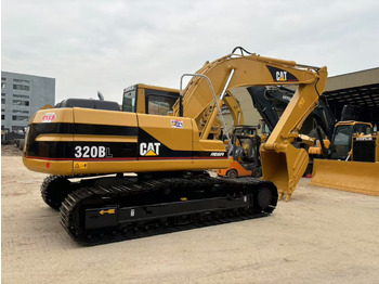 Гусеничный экскаватор CATERPILLAR 320BL