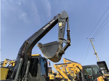 Гусеничный экскаватор VOLVO EC140: фото 2 Гусеничный экскаватор VOLVO EC140: фото 2