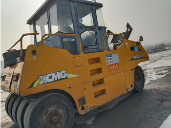 Дорожный каток XCMG