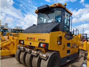 Дорожный каток XCMG