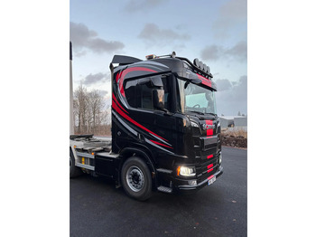 Тягач Scania 660ST V8 NGS R660: фото 3 Тягач Scania 660ST V8 NGS R660: фото 3