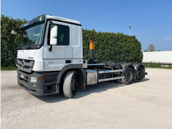 Крюковой мультилифт MERCEDES-BENZ Actros