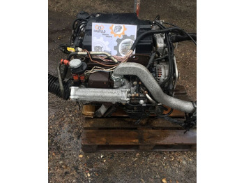 : фото в шапке страницы