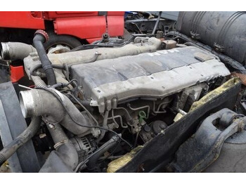 : фото в шапке страницы