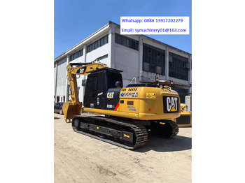 Гусеничный экскаватор CATERPILLAR 320D2