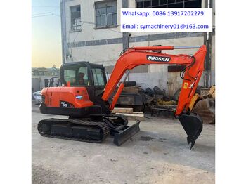 Мини-экскаватор DOOSAN DX60