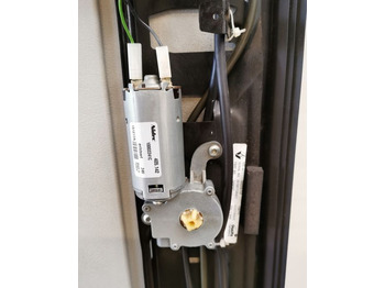 Новый Кузов и экстерьер для Грузовиков SZYBERDACH RENAULT RANGE T GAMA: фото 5 Новый Кузов и экстерьер для Грузовиков SZYBERDACH RENAULT RANGE T GAMA: фото 5