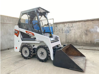 Мини-погрузчик с бортовым поворотом BOBCAT S70 Skid Steer Loader Click for Discount: фото 4 Мини-погрузчик с бортовым поворотом BOBCAT S70 Skid Steer Loader Click for Discount: фото 4