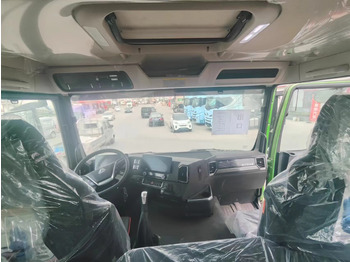 Грузовик HOWO T5G 6✖4: фото 4 Грузовик HOWO T5G 6✖4: фото 4