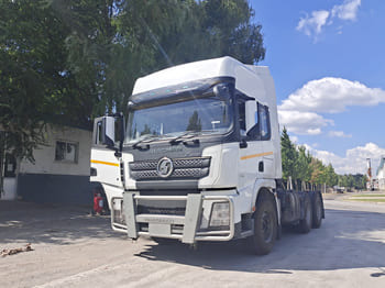Тягач SHACMAN