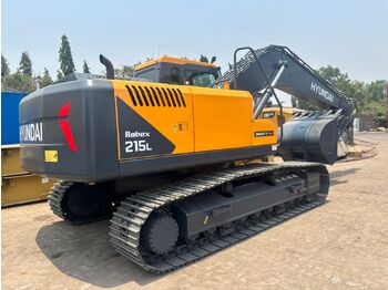 Гусеничный экскаватор HYUNDAI R215