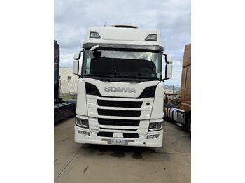 Тягач SCANIA R 450