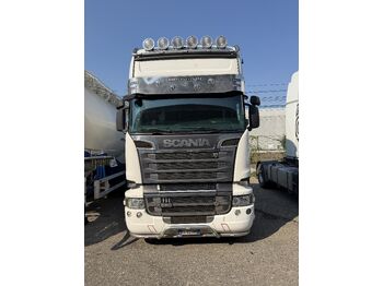 Тягач SCANIA R 560