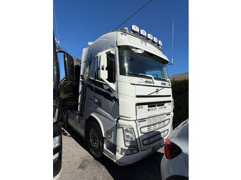 Тягач VOLVO FH 500