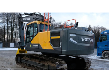 Гусеничный экскаватор VOLVO EC220E