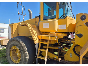 Колёсный погрузчик Volvo L150E: фото 3 Колёсный погрузчик Volvo L150E: фото 3