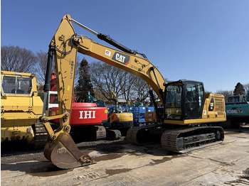 Гусеничный экскаватор CATERPILLAR 320