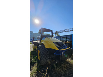 Компактор VOLVO SD100D: фото 4 Компактор VOLVO SD100D: фото 4