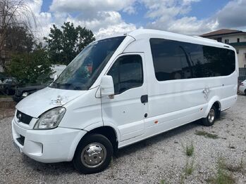Пригородный автобус Iveco Daily: фото 3 Пригородный автобус Iveco Daily: фото 3