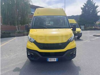 Школьный автобус IVECO Daily