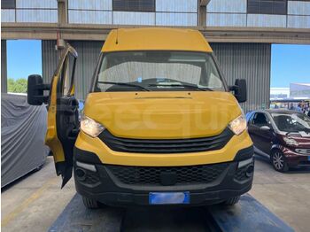 Школьный автобус IVECO Daily