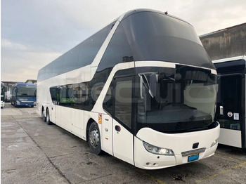 Двухэтажный автобус NEOPLAN