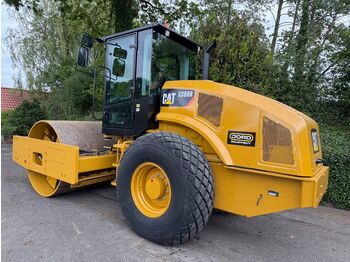 Каток CATERPILLAR CS66B