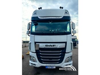 Тягач DAF XF 530