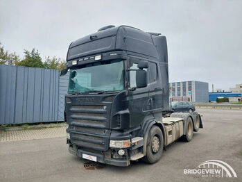 Тягач SCANIA R 560
