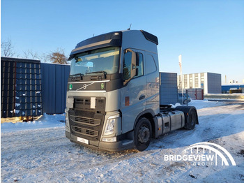 Тягач VOLVO FH 460