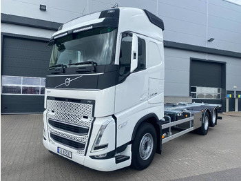 Грузовик-контейнеровоз/ Сменный кузов VOLVO FH 540