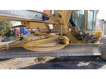 Грейдер CATERPILLAR 140H: фото 5