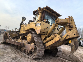 Бульдозер CATERPILLAR D8T