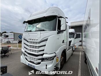 Тягач IVECO S-WAY