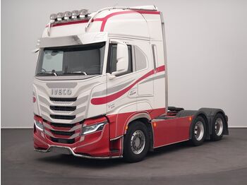 Тягач IVECO X-WAY