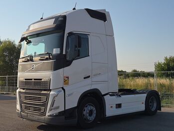 Тягач VOLVO FH 460