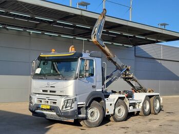 Грузовик VOLVO FMX 460