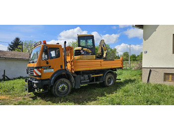 : фото в шапке страницы