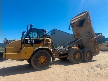Сочленённый самосвал CATERPILLAR 730