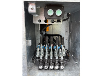 Новый Полуприцеп-автовоз KALEPAR KLP2Y: фото 3 Новый Полуприцеп-автовоз KALEPAR KLP2Y: фото 3